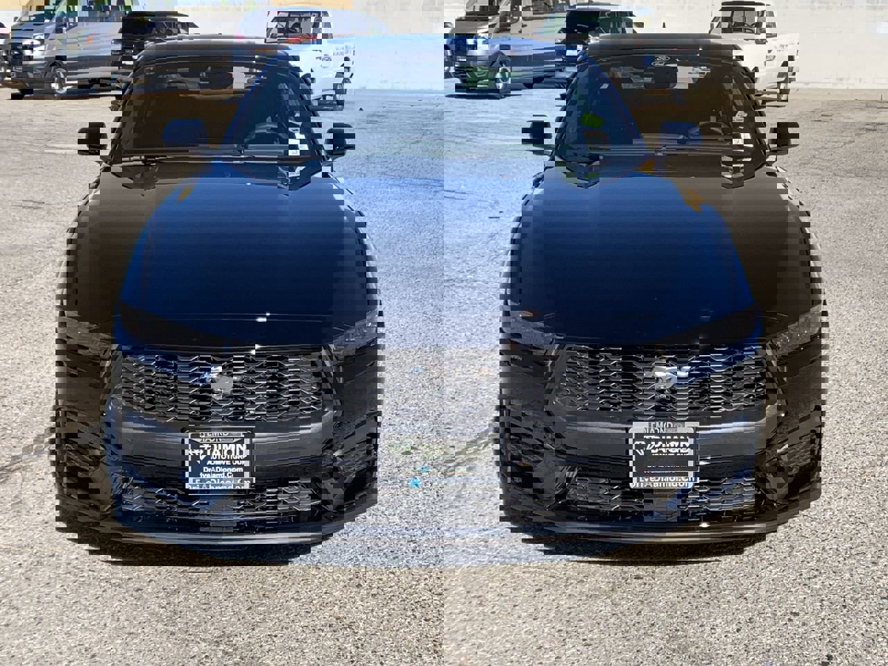 New 2025 Ford Mustang Coupe image 3