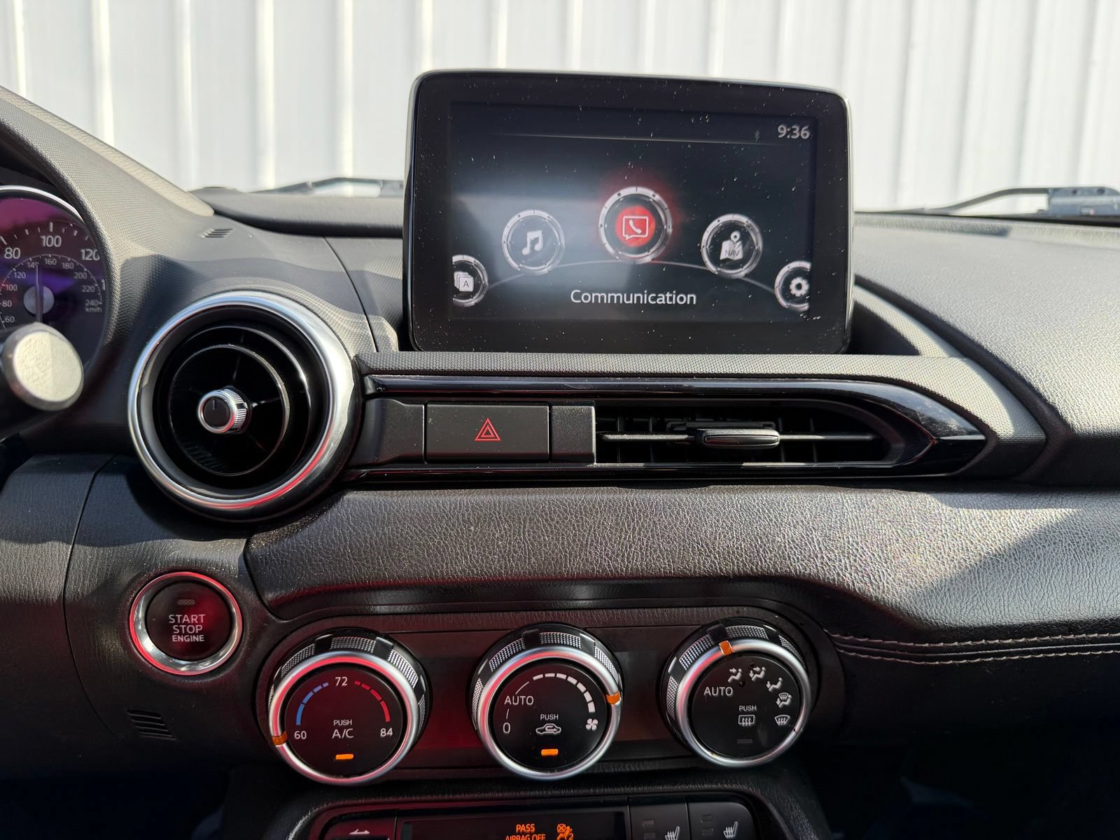 Used 2021 MAZDA MX-5 Miata RF Grand Touring RWD image 13
