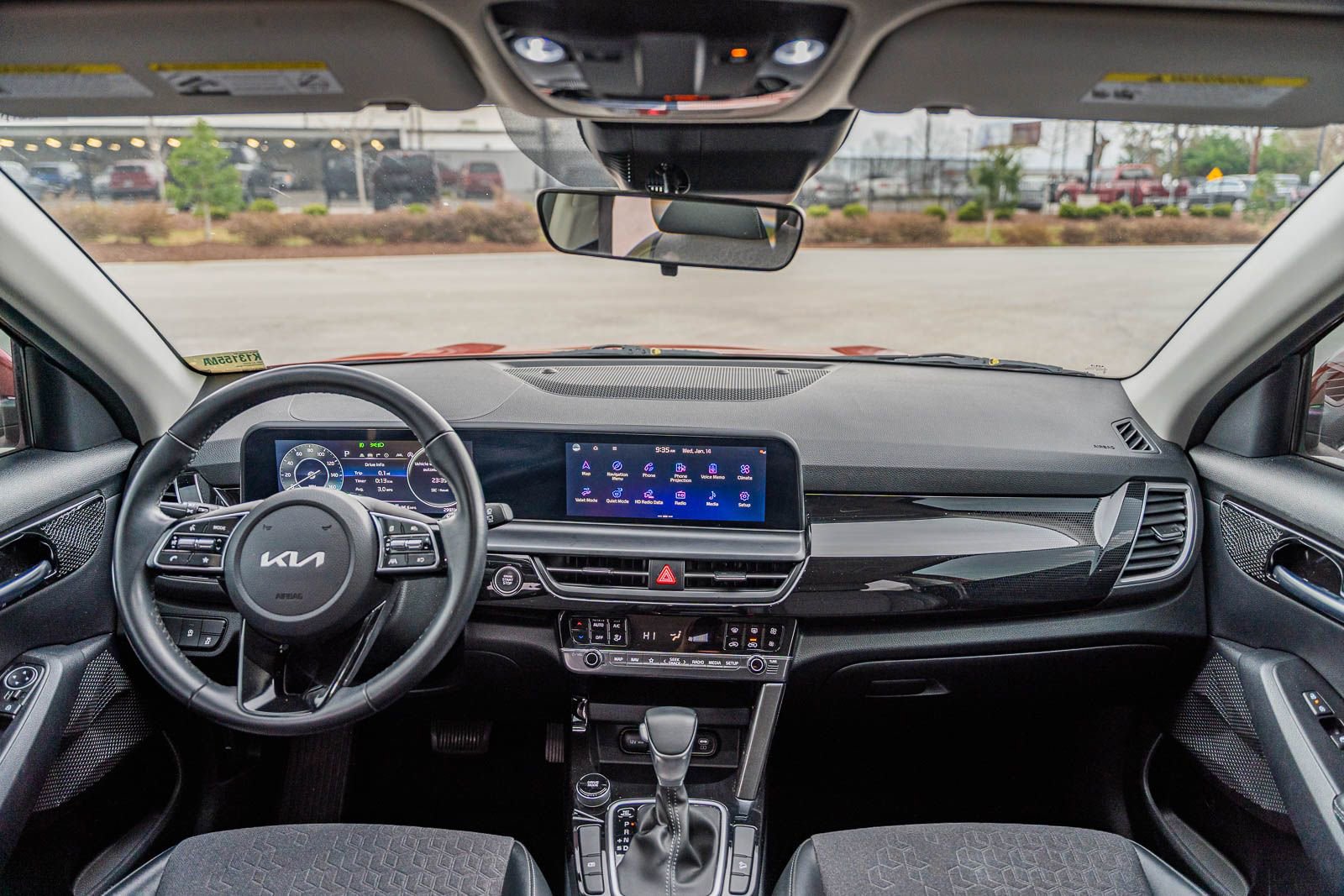 Used 2024 Kia Seltos S image 30