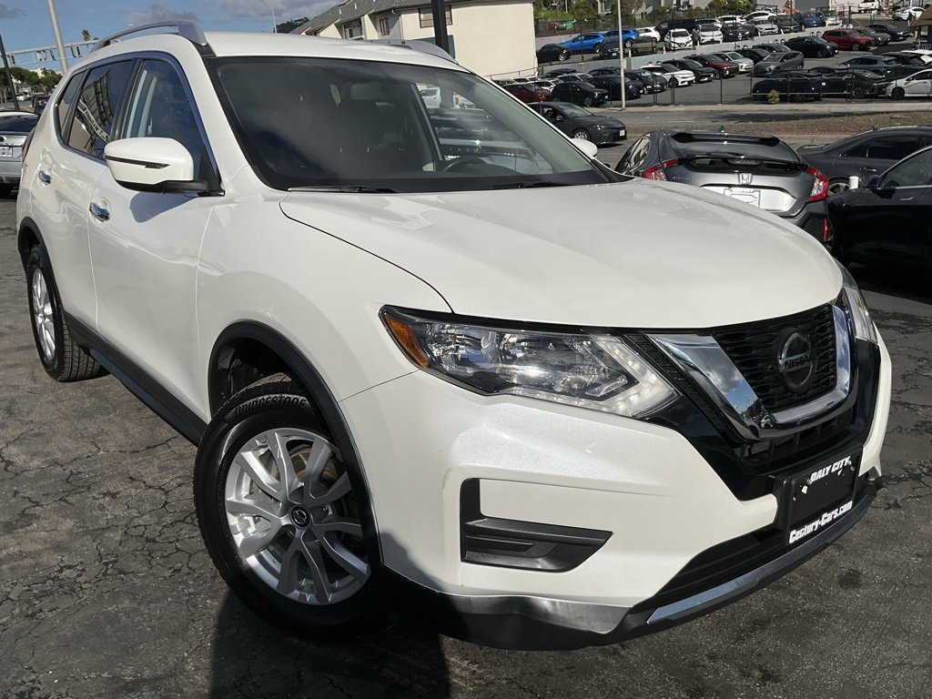 Used 2018 Nissan Rogue SV