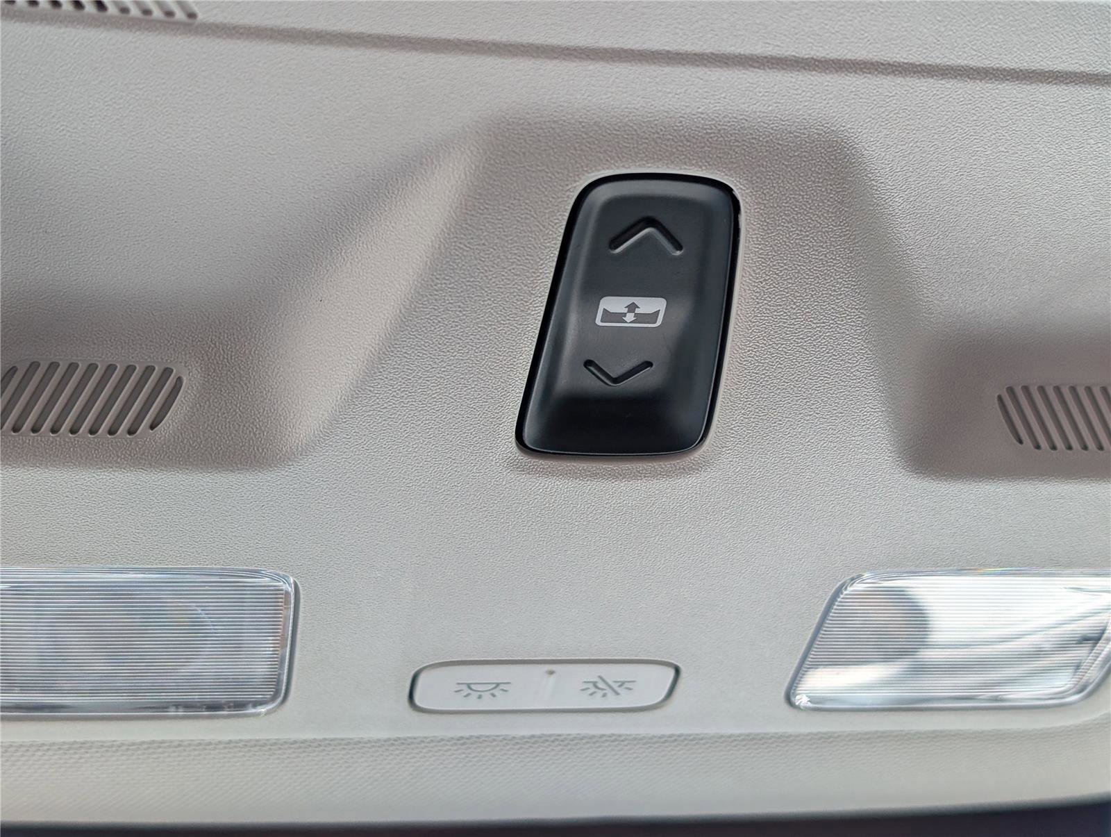 Used 2024 Ford Maverick Lariat image 35