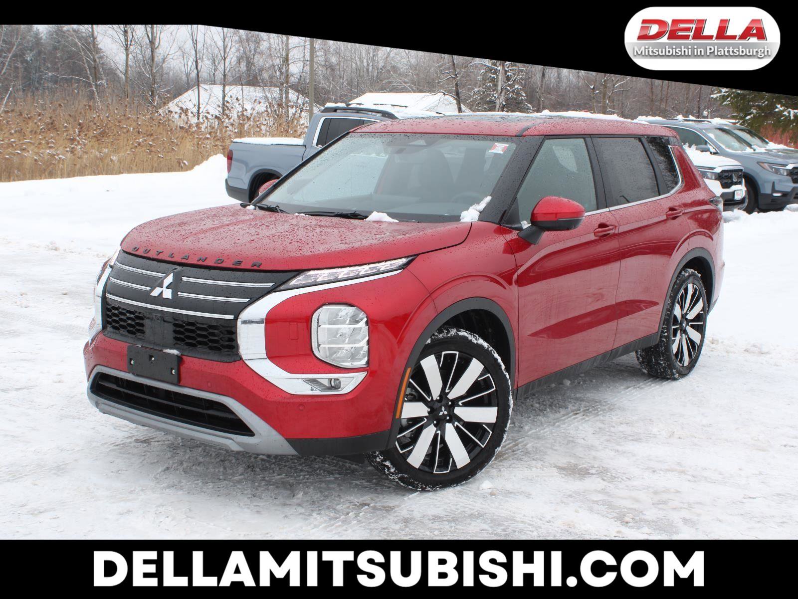 New 2025 Mitsubishi Outlander SE image 1