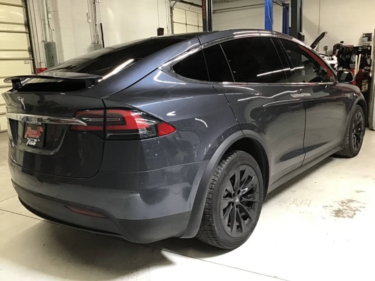Used 2016 Tesla Model X 60D AWD/4WD image 6