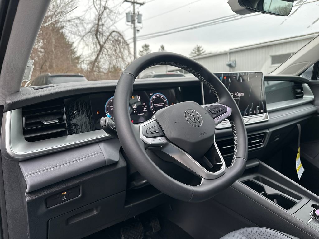 New 2026 Volkswagen Tiguan SE image 6