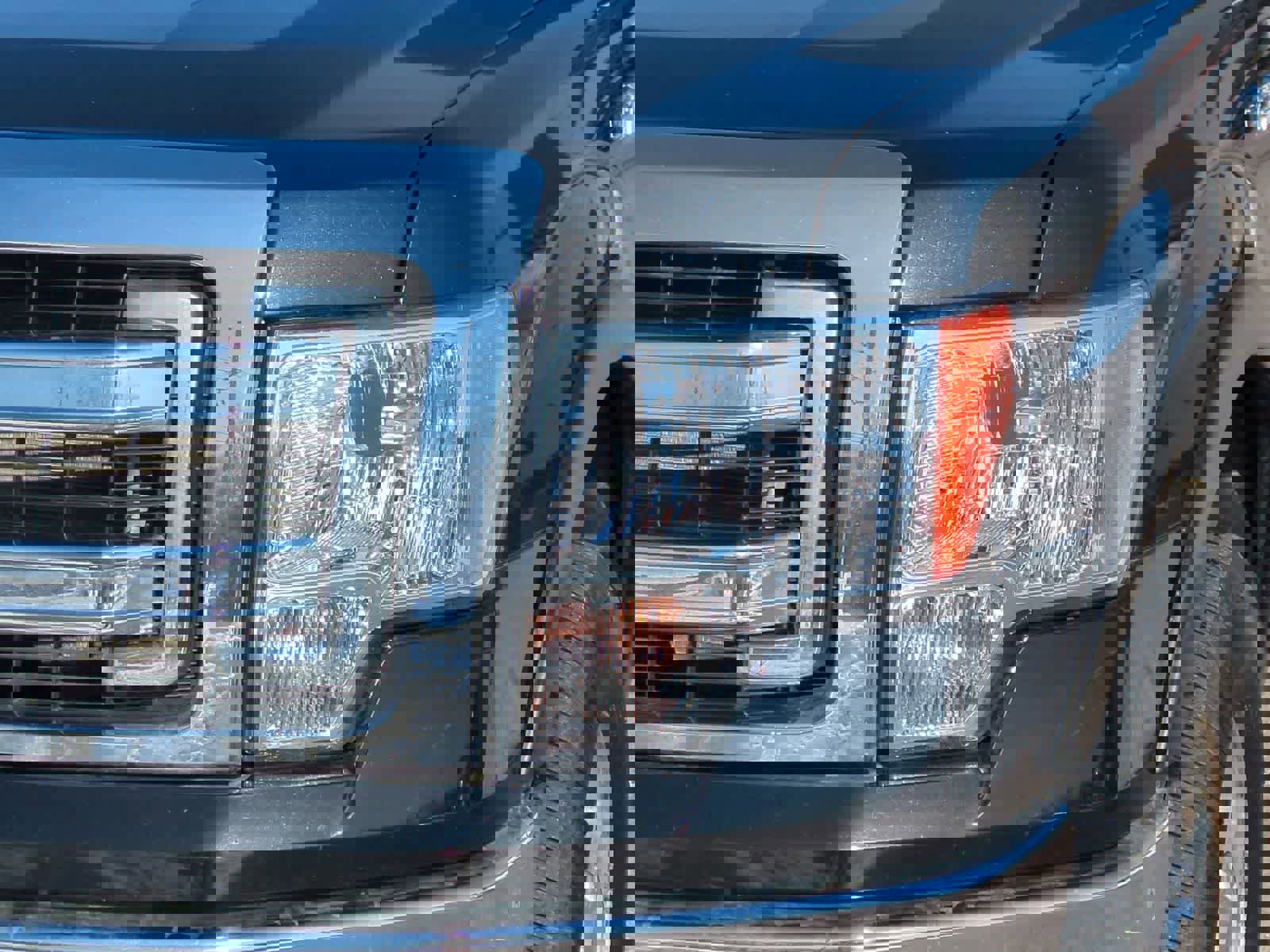 Used 2013 Ford F150 XLT w/ Mid Equipment Group image 11