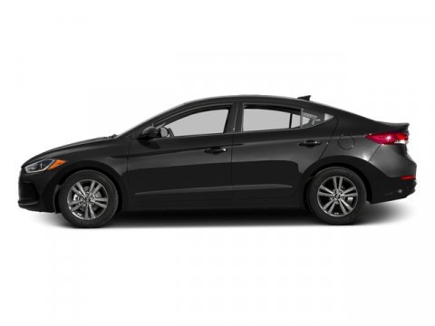 Used 2017 Hyundai Elantra SE image 3