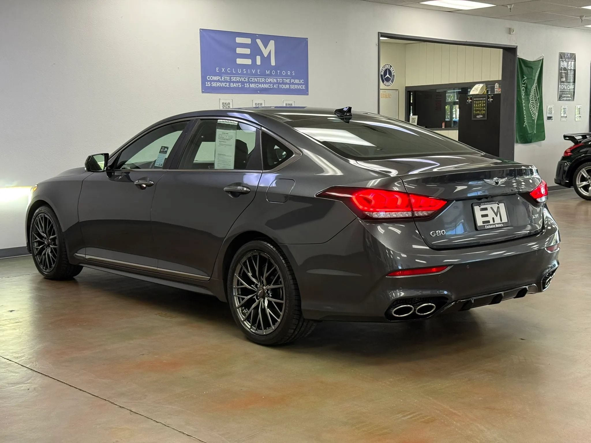 Used 2018 Genesis G80 3.3T Sport RWD image 5