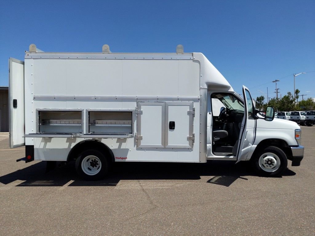 New 2025 Ford E-350 and Econoline 350 Super Duty w/ Power Equipment Group image 8