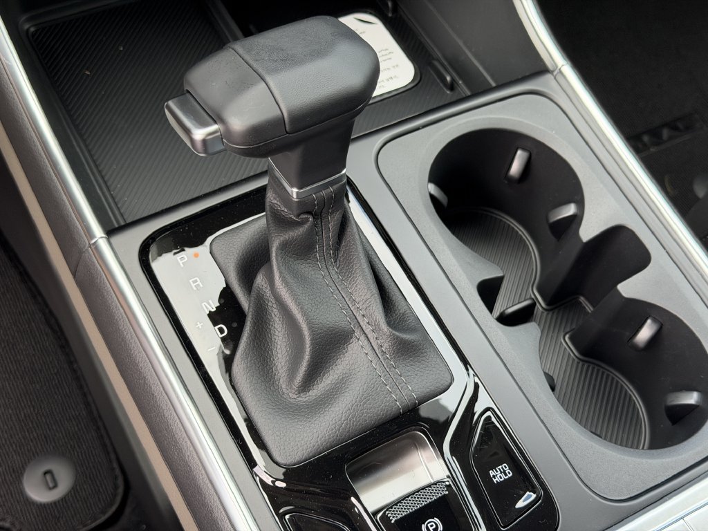 New 2027 Kia Carnival EX FWD image 32