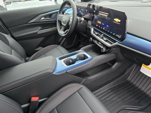 New 2026 Chevrolet Equinox EV LT FWD image 10