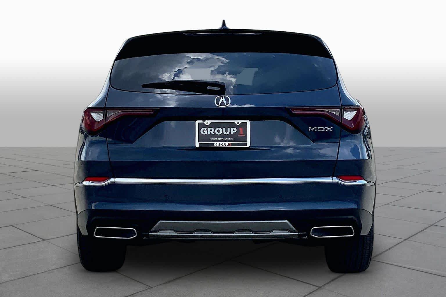Used 2026 Acura MDX w/ Technology Package FWD image 5
