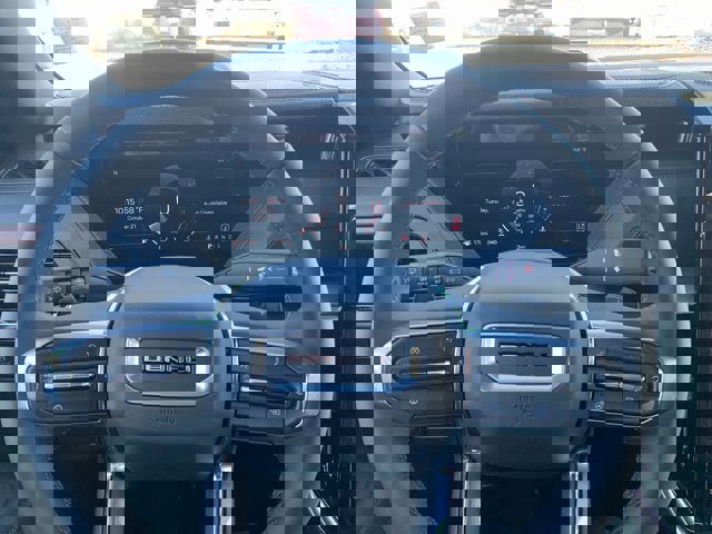 New 2026 GMC Yukon Denali w/ LPO, Floor Liner Package image 20