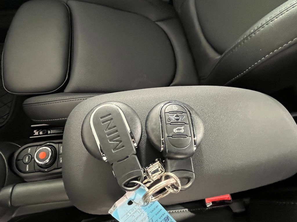 Used 2019 MINI Cooper S image 23