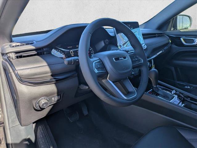 New 2026 Jeep Compass Latitude image 3