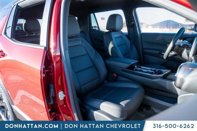 New 2026 Chevrolet Equinox LT w/ Convenience Package II image 25