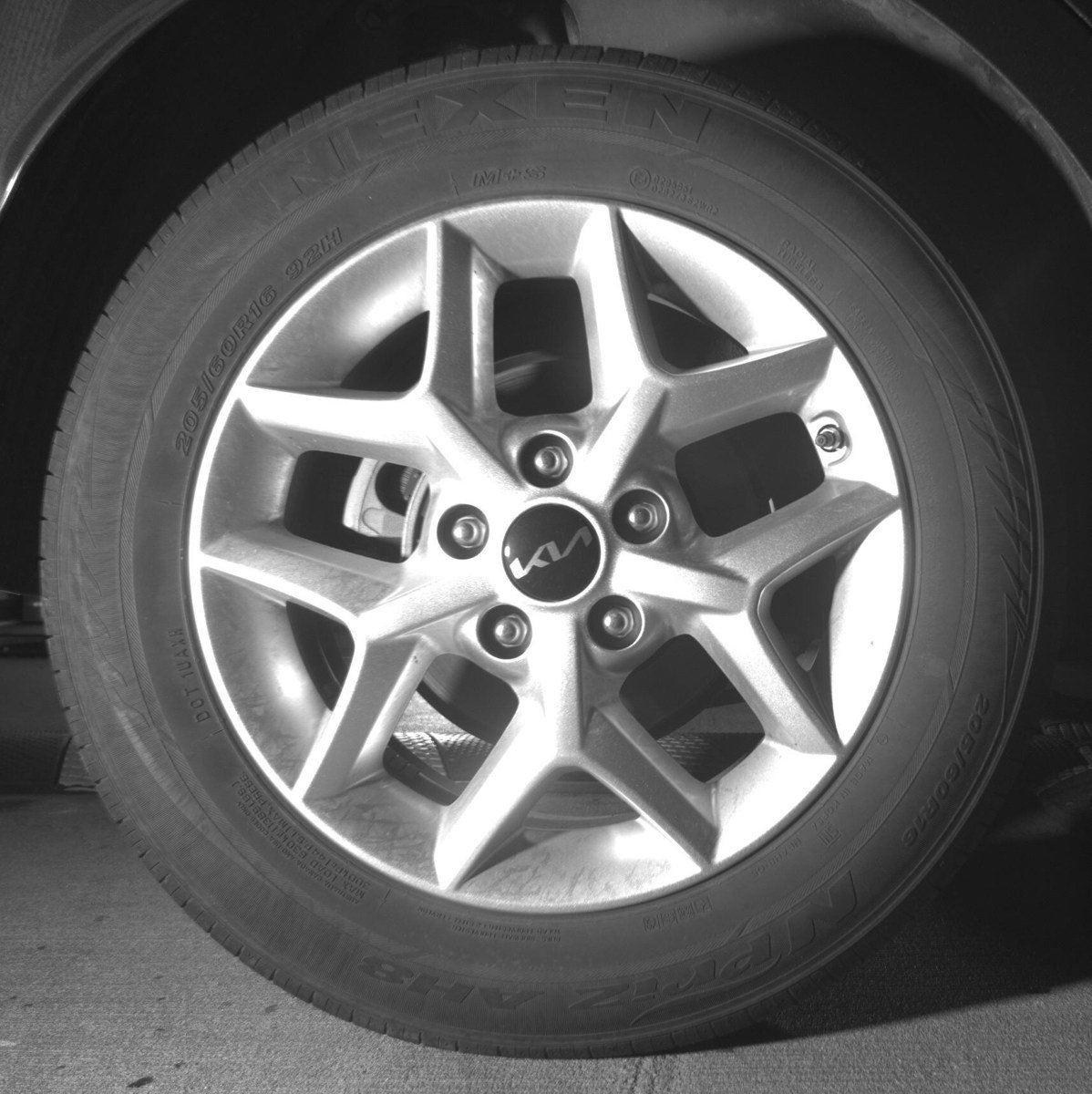 Used 2025 Kia Soul LX w/ LX Technology Package image 12