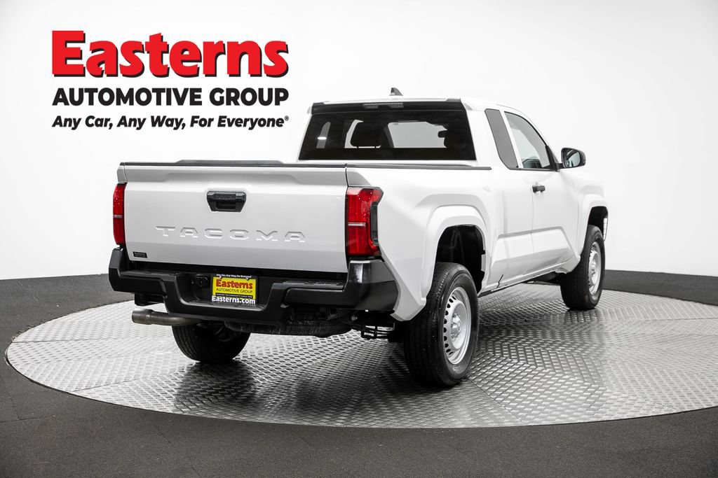 Used 2025 Toyota Tacoma SR RWD image 5