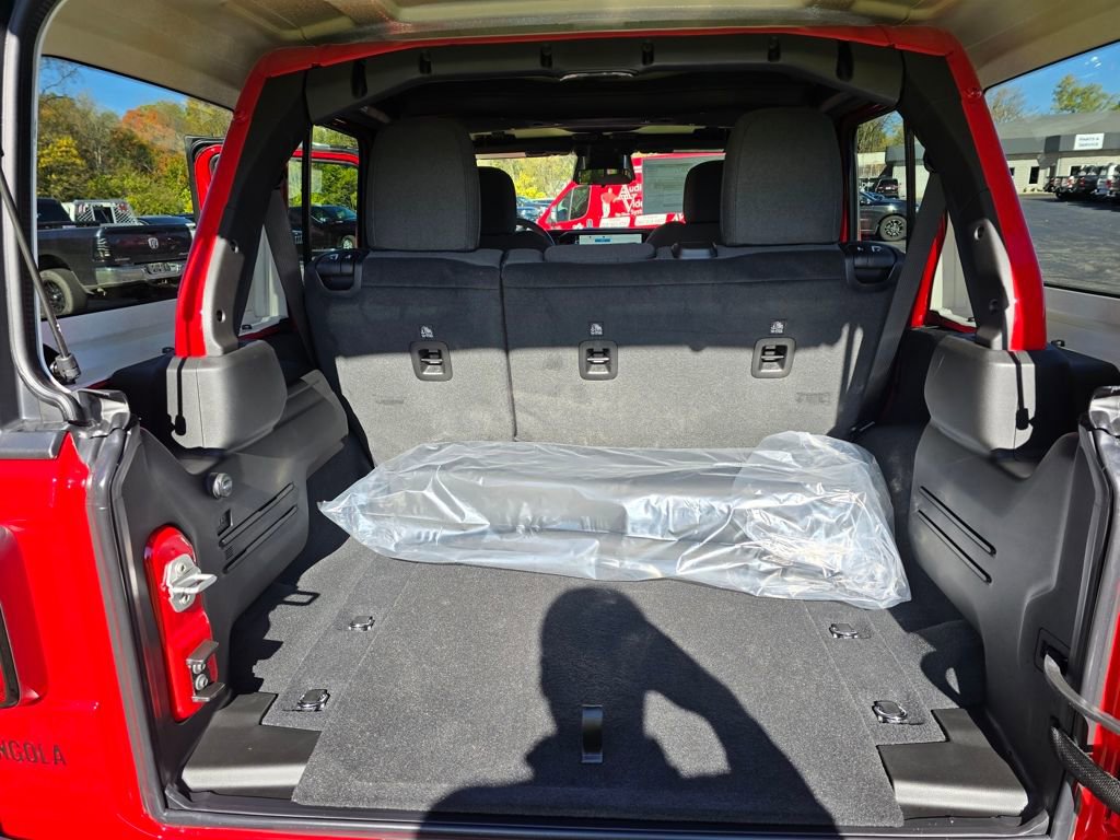 New 2026 Jeep Wrangler Unlimited Sport AWD/4WD image 10