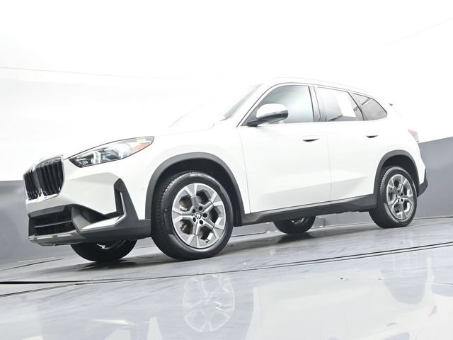 Used 2023 BMW X1 xDrive28i w/ Premium Package AWD/4WD image 43