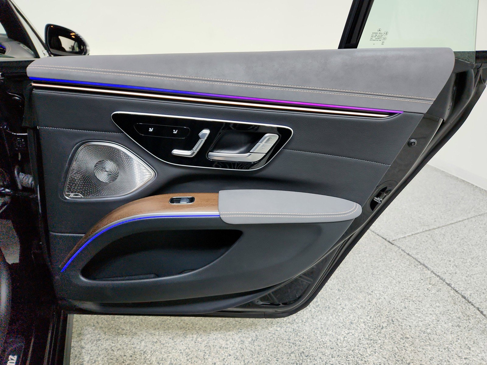 Certified 2023 Mercedes-Benz EQS 580 EQS 580 image 26