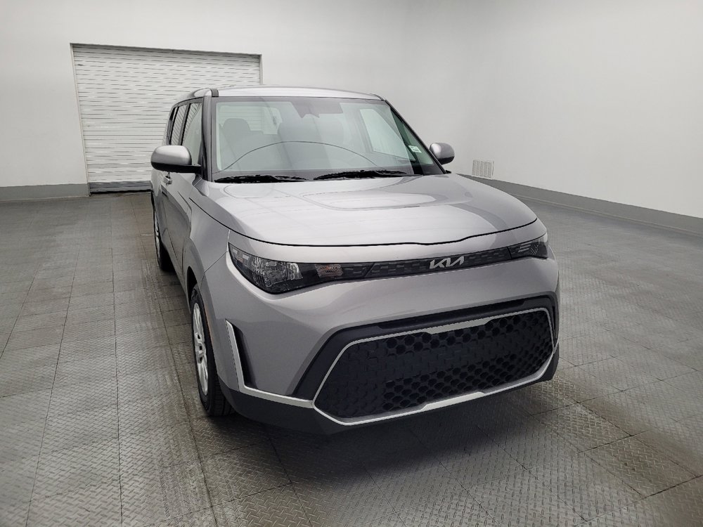 Used 2025 Kia Soul LX image 14