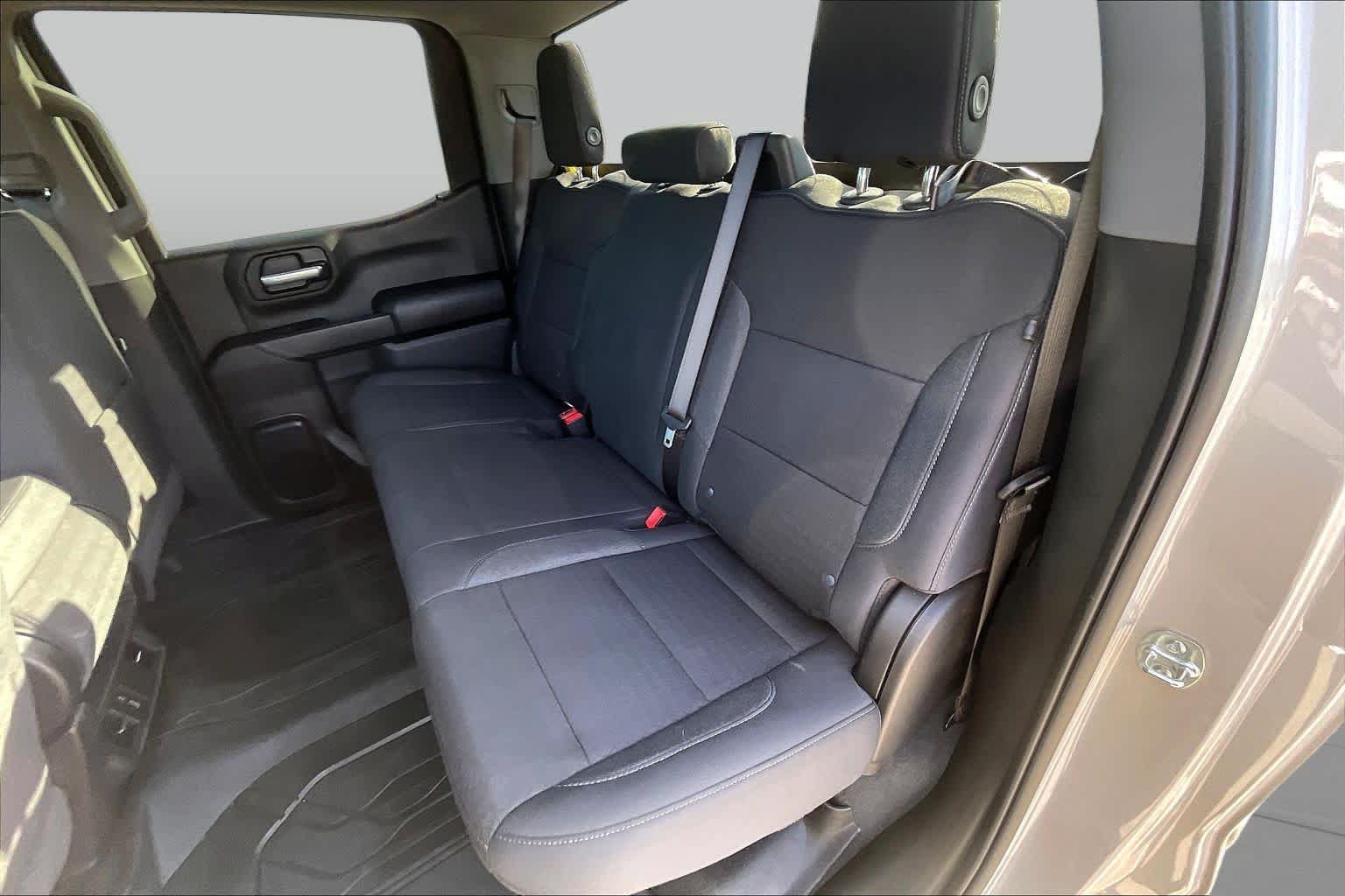 Certified 2026 Chevrolet Silverado 1500 Custom w/ LPO, Dark Essentials Package RWD image 20