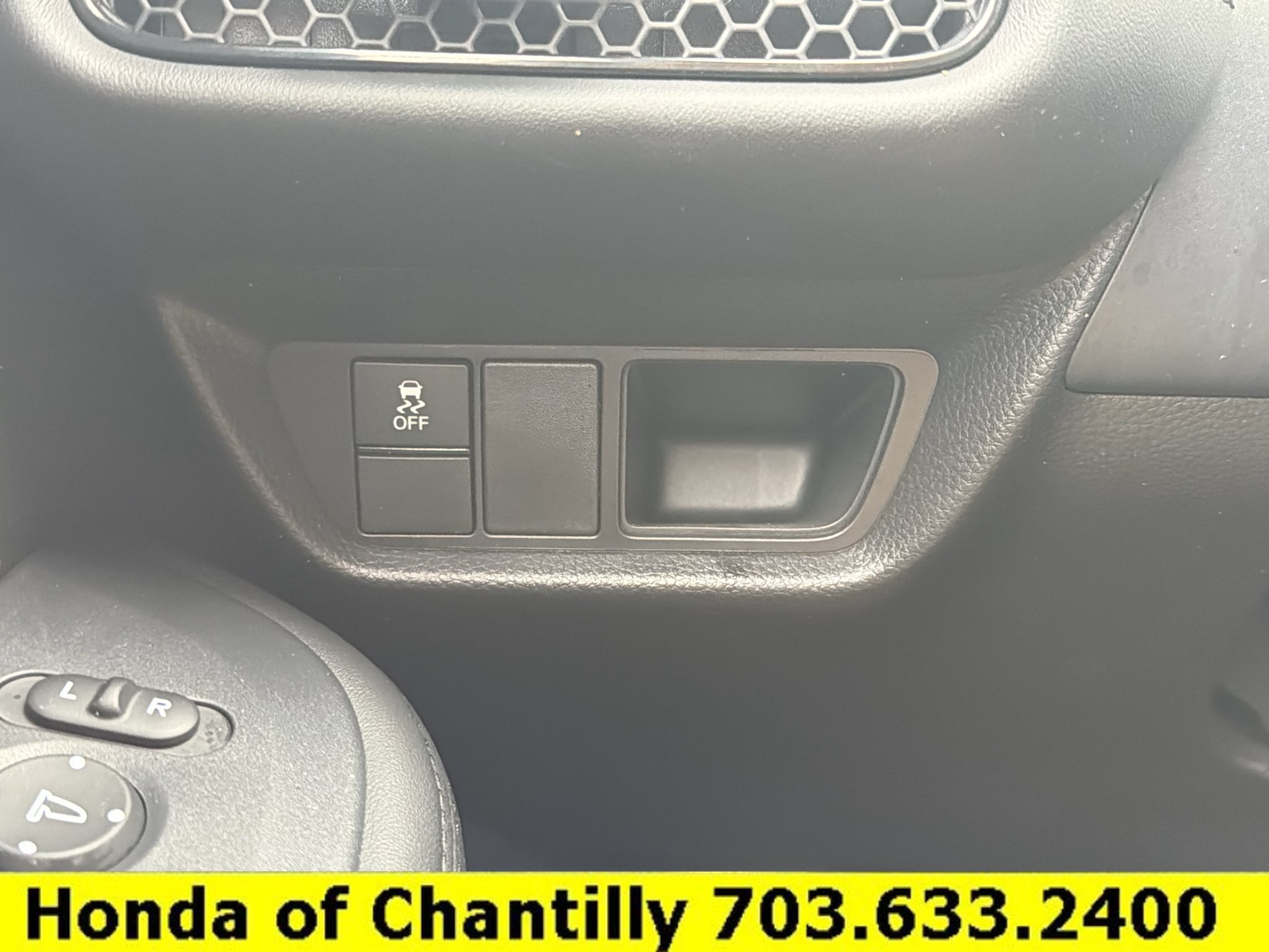 Used 2024 Honda HR-V LX image 14