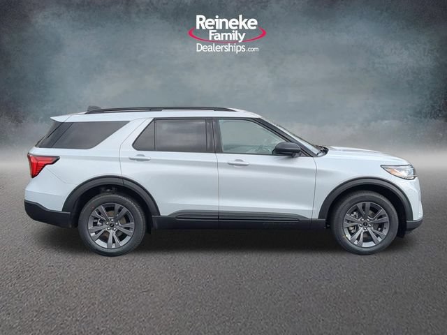 New 2026 Ford Explorer Active w/ Active Comfort Package AWD/4WD image 4