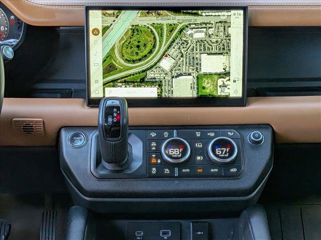 Certified 2023 Land Rover Defender 130 X-Dynamic SE image 10