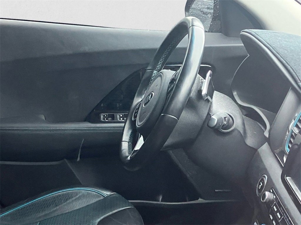 Used 2019 Kia Niro EX Premium w/ Cold Weather Package 1.0 image 7