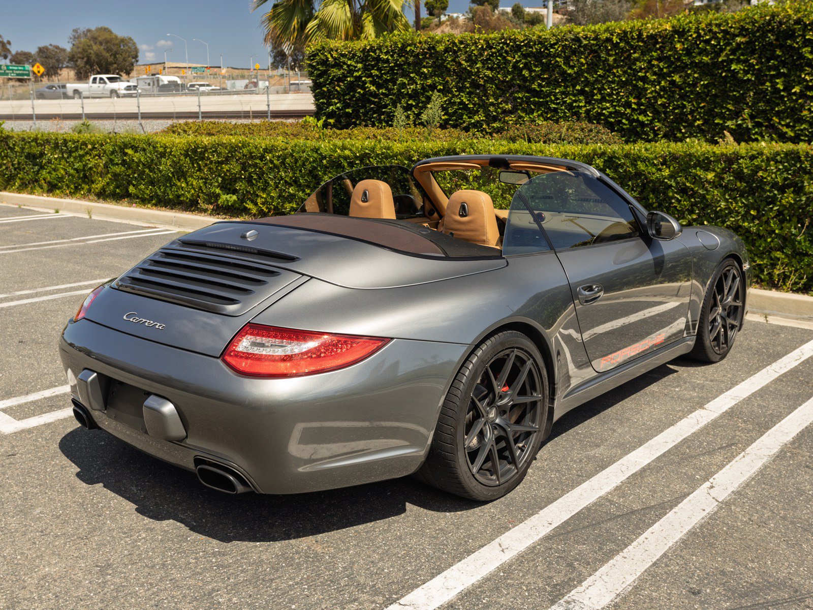 Used 2011 Porsche 911 Carrera RWD image 5