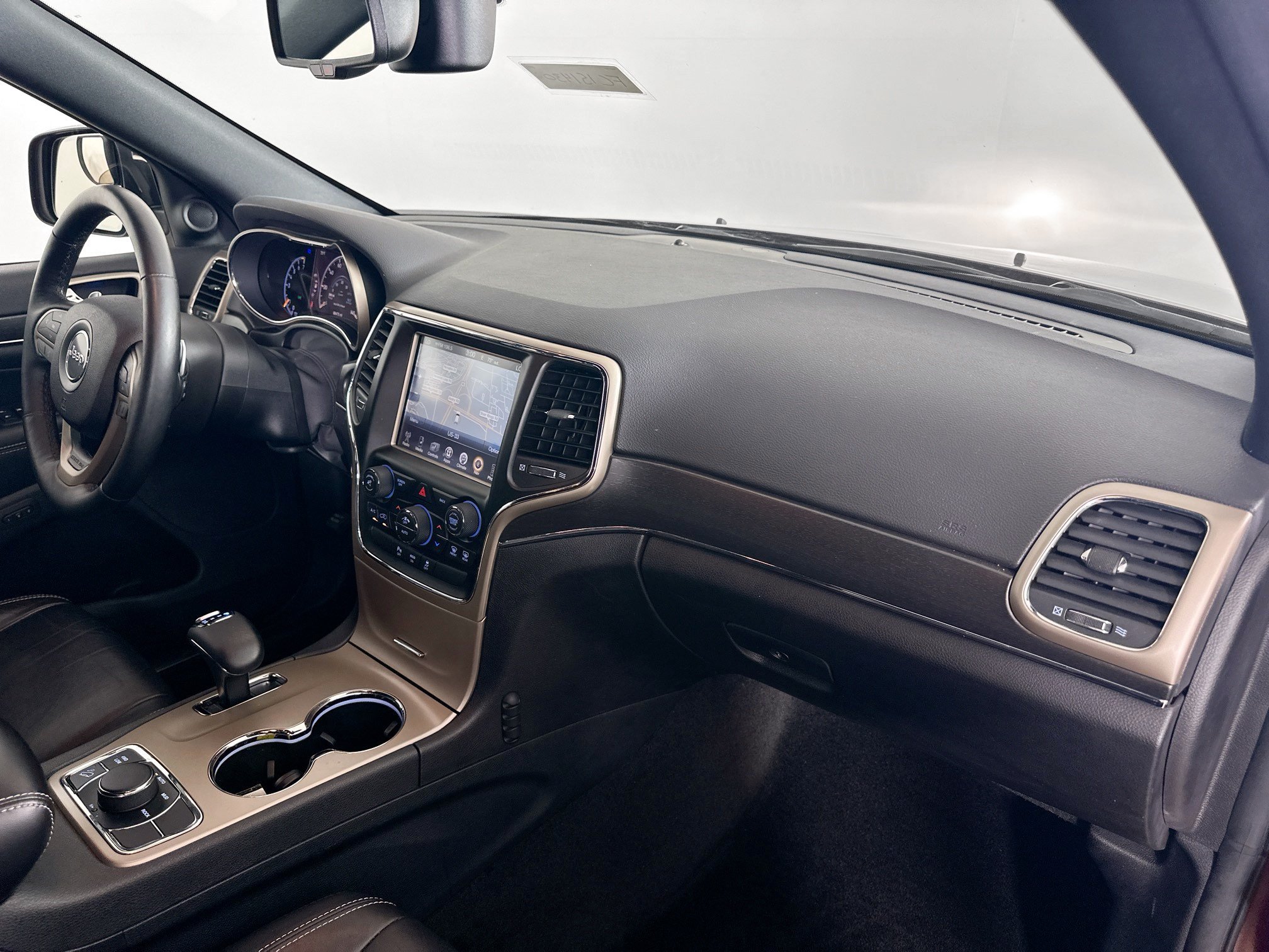 Used 2015 Jeep Grand Cherokee Limited AWD/4WD image 34