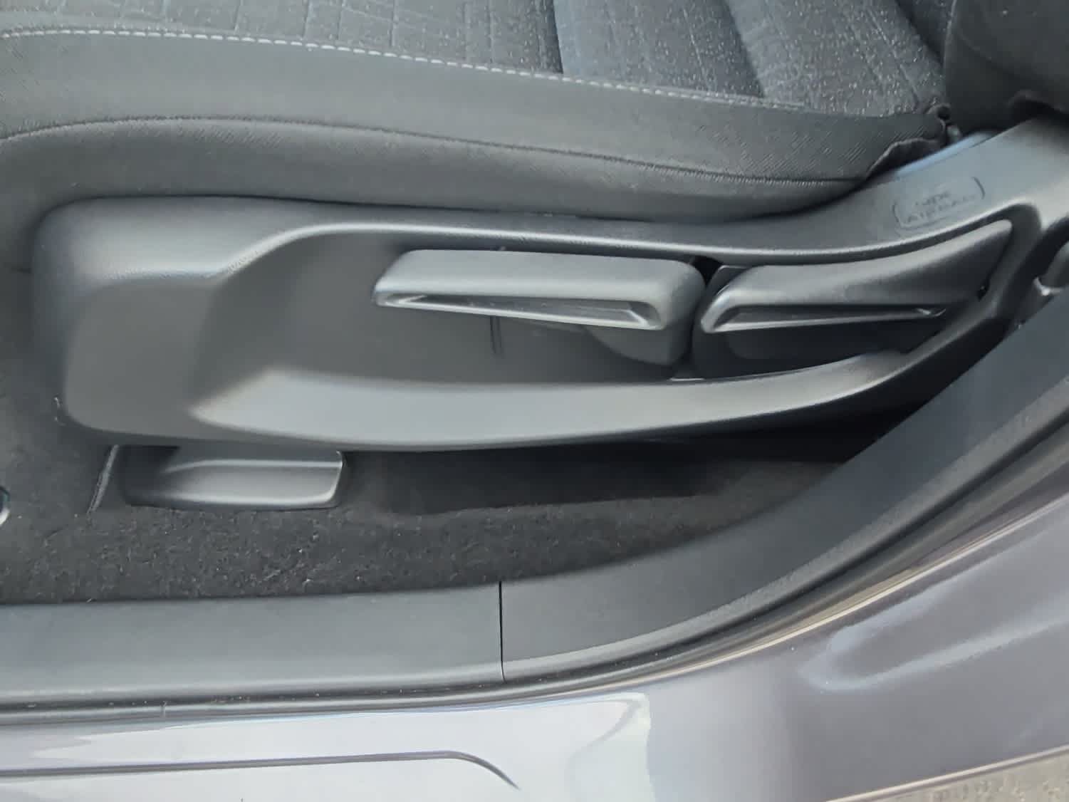 Certified 2026 Honda HR-V LX image 21