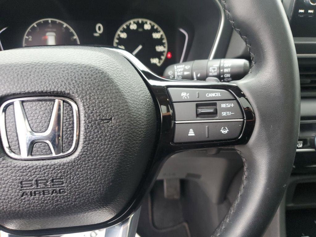 Used 2023 Honda Pilot Touring image 19