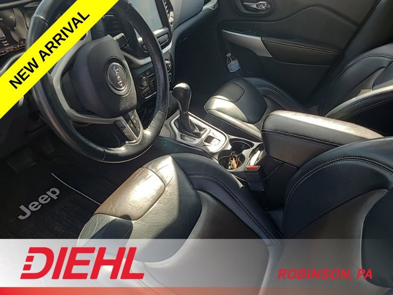 Used 2018 Jeep Cherokee Limited AWD/4WD image 8