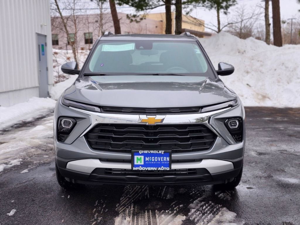 New 2026 Chevrolet TrailBlazer LT w/ Driver Confidence Package FWD image 8