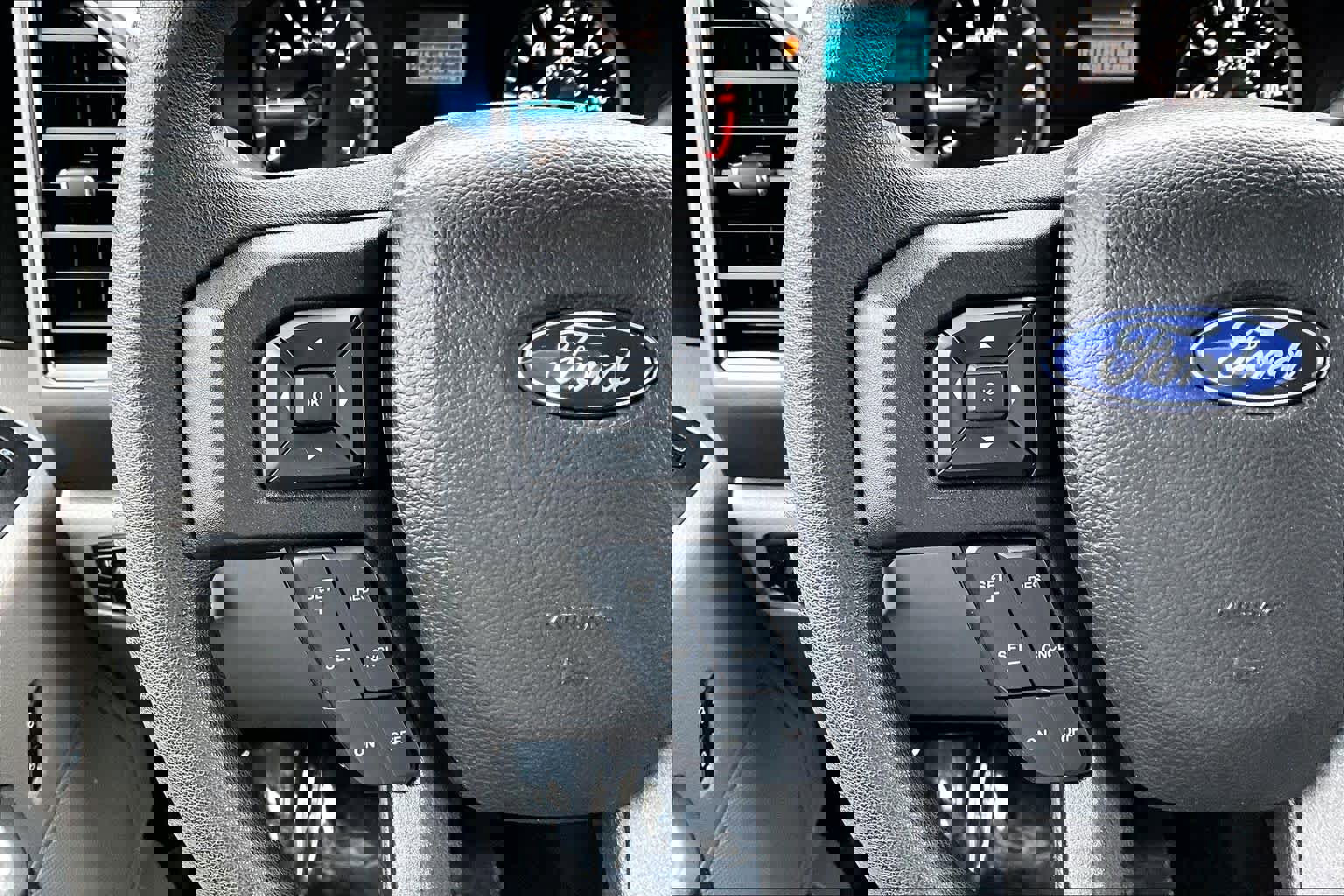 Used 2018 Ford F150 XLT image 23