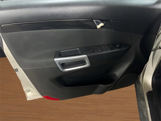 Used 2013 Chevrolet Captiva Sport LS image 8