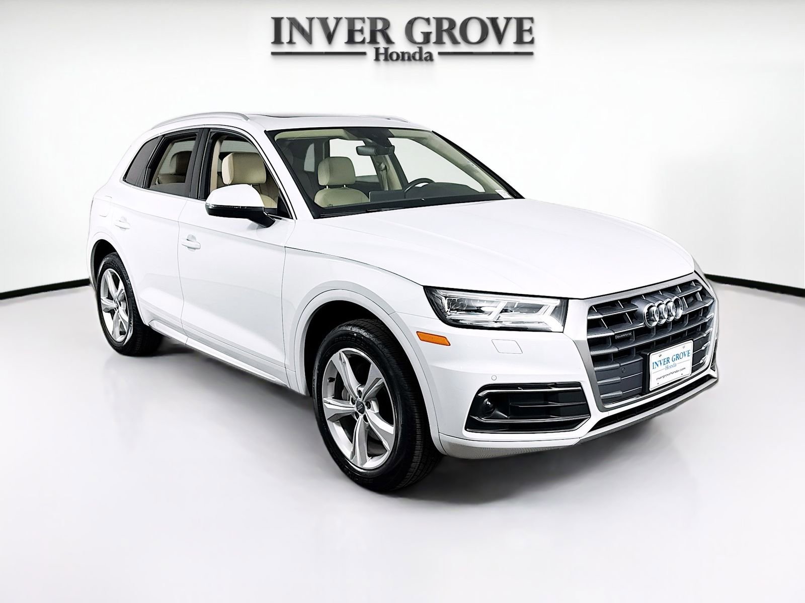 Used 2020 Audi Q5 2.0T Premium Plus AWD/4WD image 3