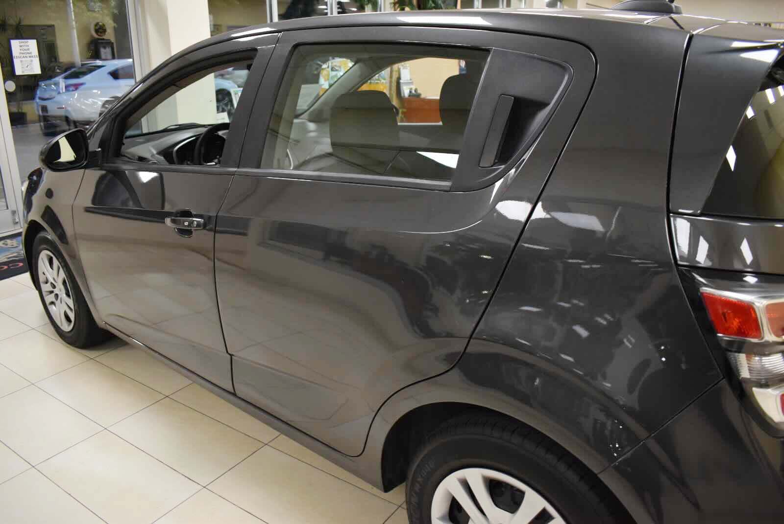 Used 2019 Chevrolet Sonic LT FWD image 50
