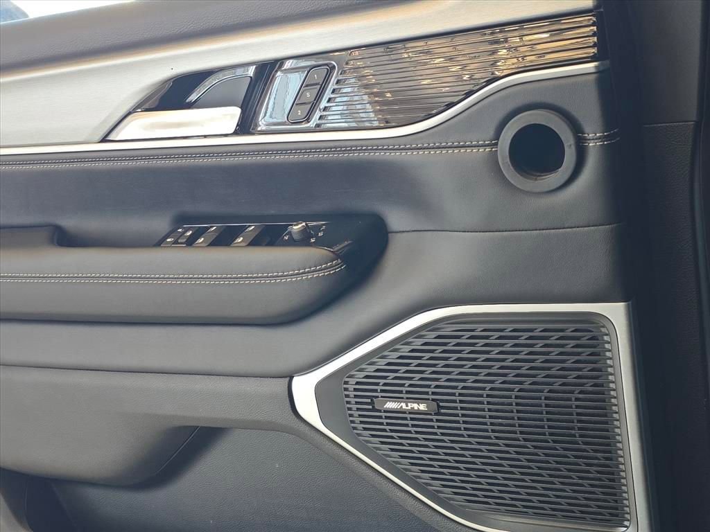 New 2026 Jeep Grand Wagoneer Limited image 13