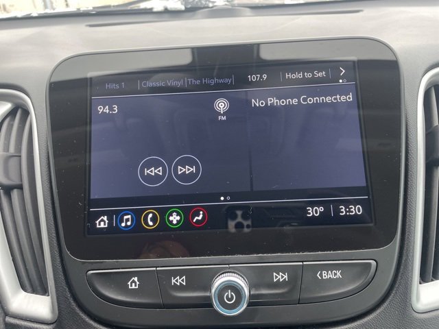 Used 2022 Chevrolet Malibu LT image 23