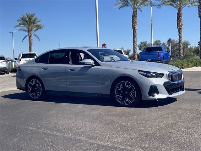 New 2025 BMW 530i w/ M Sport Package RWD image 4