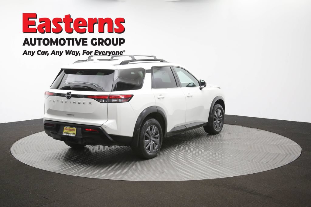 Used 2024 Nissan Pathfinder SV w/ SV Premium Package AWD/4WD image 45