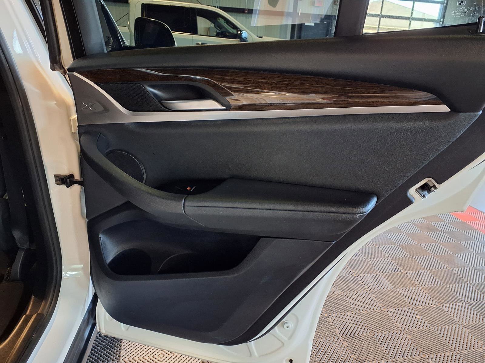 Used 2019 BMW X3 xDrive30i image 11
