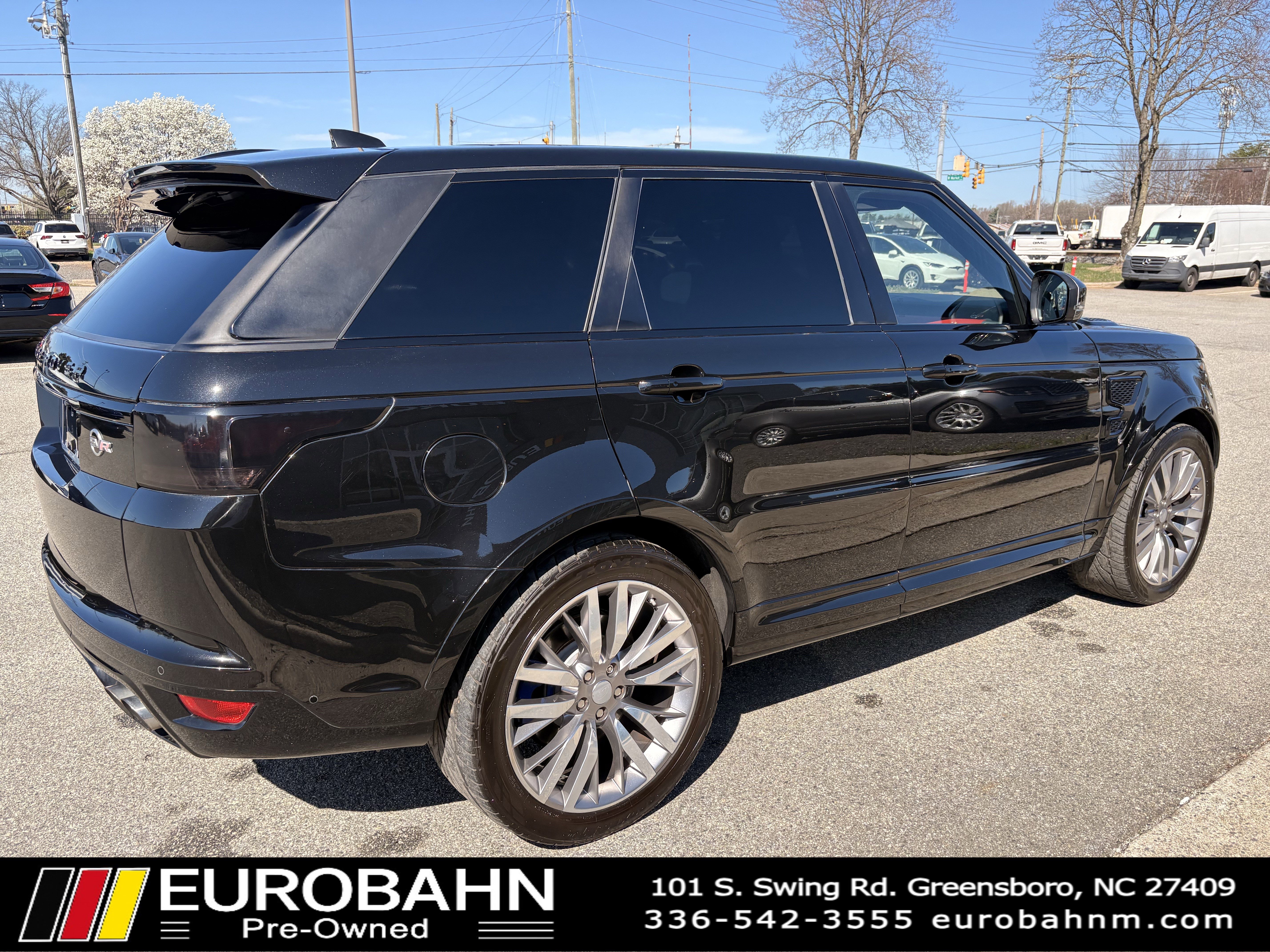 Used 2017 Land Rover Range Rover Sport SVR image 29