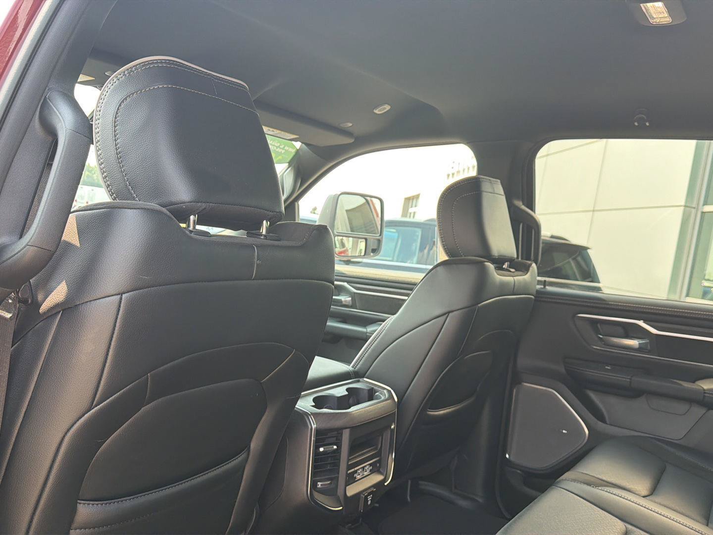 Used 2025 RAM 1500 Laramie AWD/4WD image 25