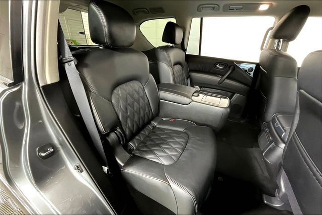 Used 2024 Nissan Armada Platinum w/ Captain's Chairs Package image 27