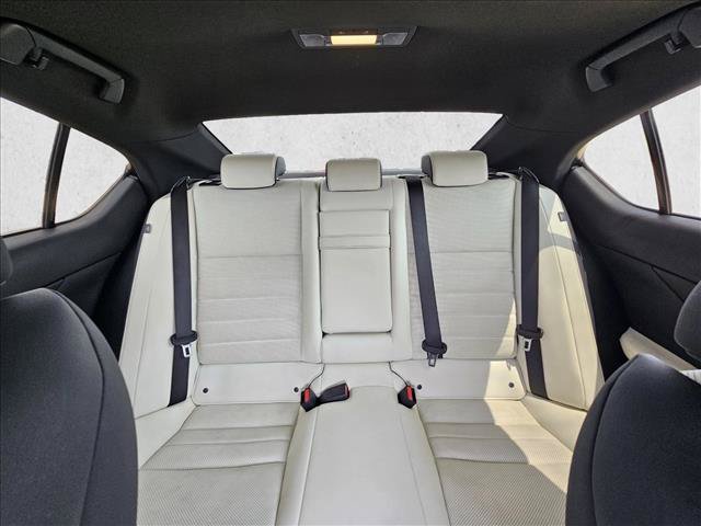 Used 2021 Lexus IS 350 F Sport w/ Accessory Package RWD image 11