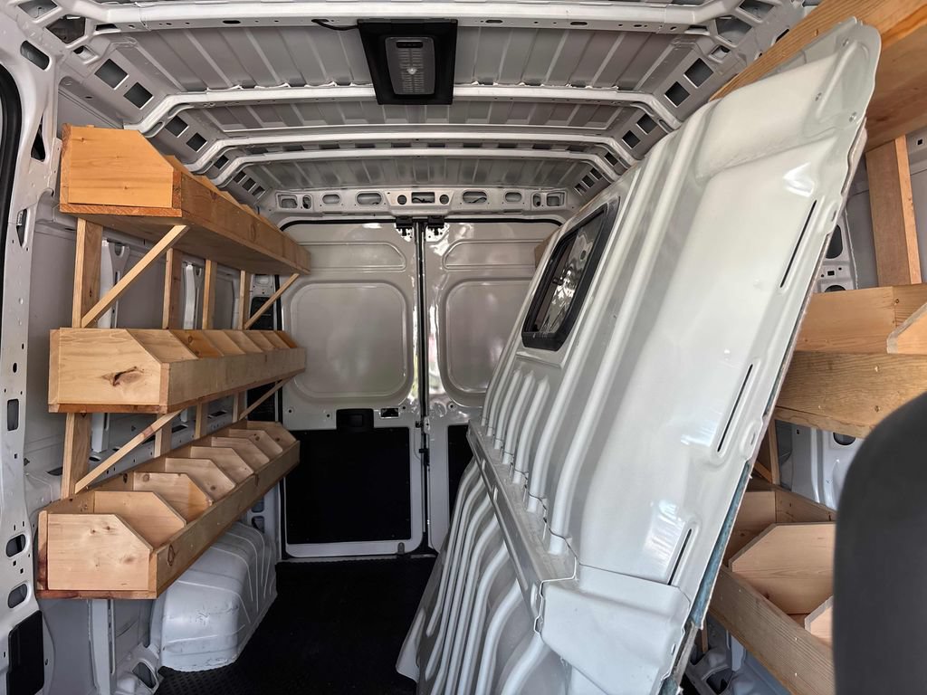 Used 2025 RAM ProMaster 3500 w/ Convenience Group FWD image 17